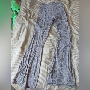 Ultra Flirt Gray Flared Leggings, Size Medium